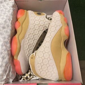 Jordan 13 Retro ‘Chinese New Year’ Size 9 CW4409-100
BRAND NEW